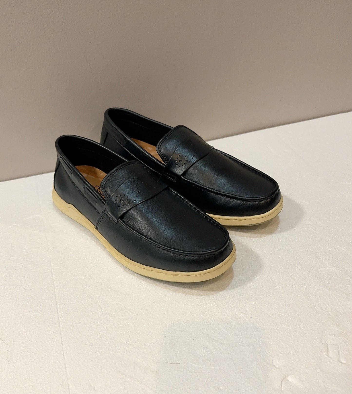 Men’s real leather casual shoes